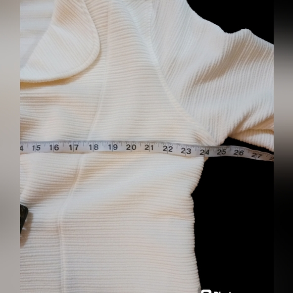 Multiples jacket. Womens Size 1X.  Cream color. - Picture 6 of 7